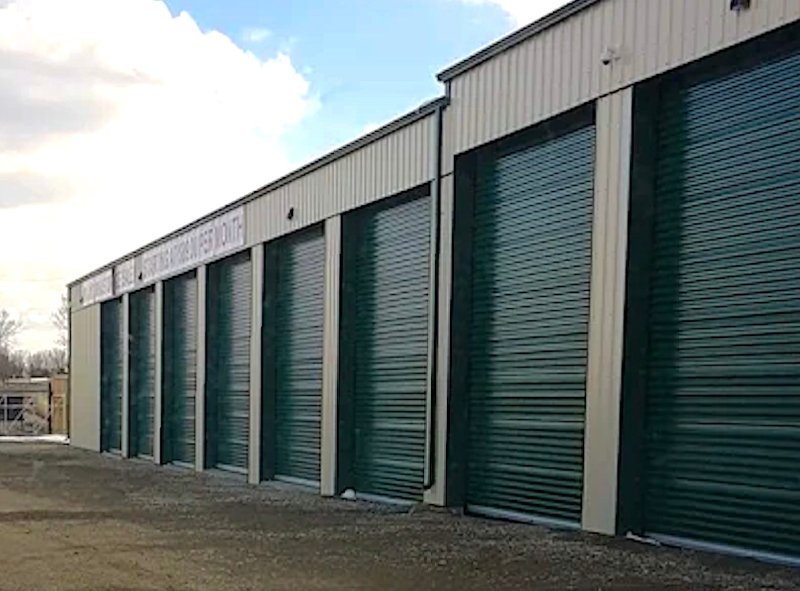 Storage Units at Uncle Bob's Self Storage - 64248 418 Ave, Aldersyde, AB